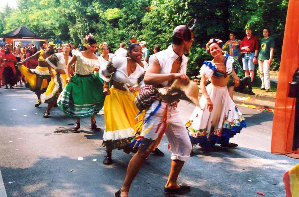 grupodedanzas Walter Tello